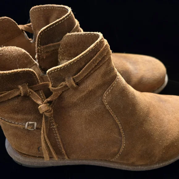 Born Tarklin Ginger/Congnac Suede Ankle Booties With Fringe - Picture 2 of 10